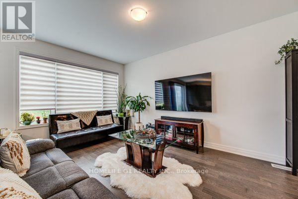 30 Routley Street, Kitchener, Ontario  N2R 0S2 - Photo 19 - X13782924