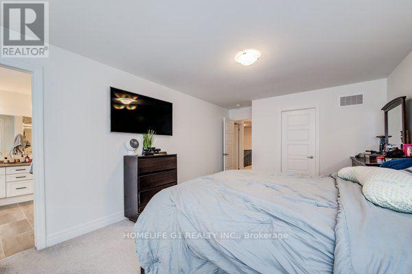 30 Routley Street, Kitchener, Ontario  N2R 0S2 - Photo 35 - X13782924