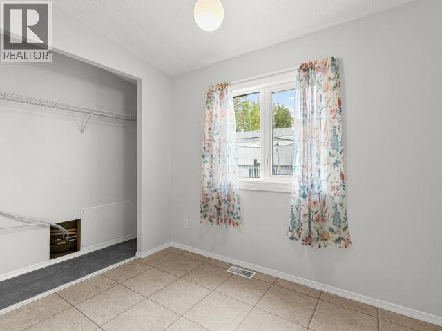 223-989 RANGE ROAD photo 14