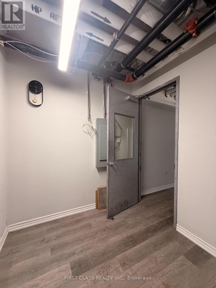 50 & 51 - 8333 Kennedy Road, Markham, Ontario  L3R 4P8 - Photo 14 - N13559608