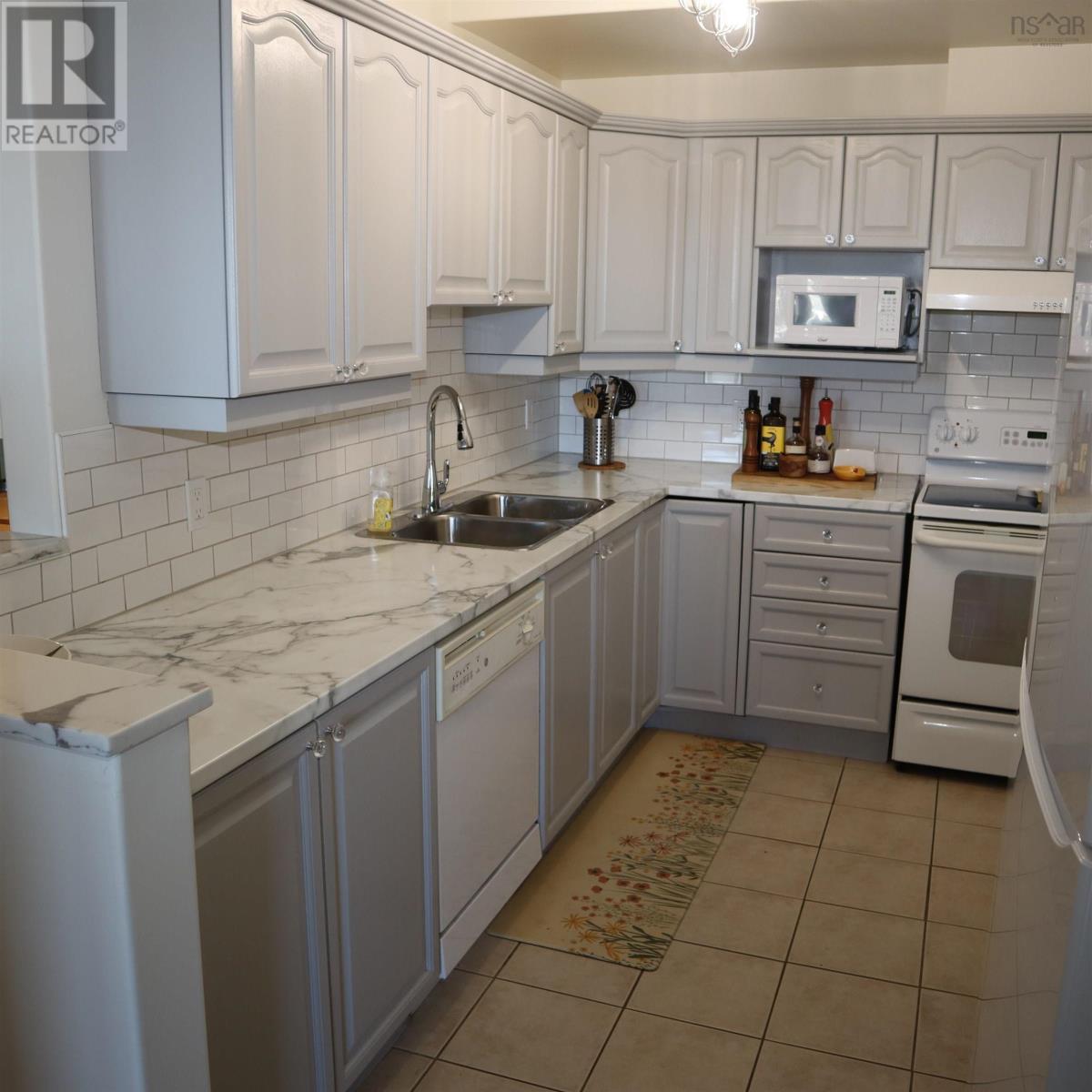 305 168 Green Village Lane, Dartmouth, Nova Scotia  B2Y 0A2 - Photo 7 - 202623263