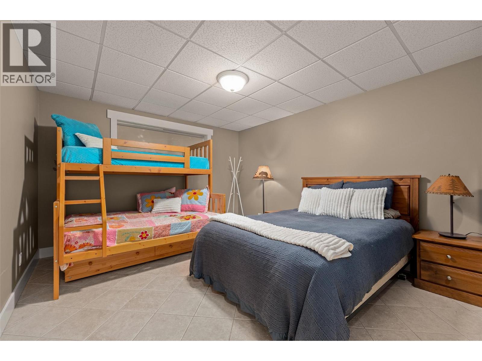 2968 Mabry Road, Lee Creek, British Columbia  V0E 1M4 - Photo 49 - 10400391