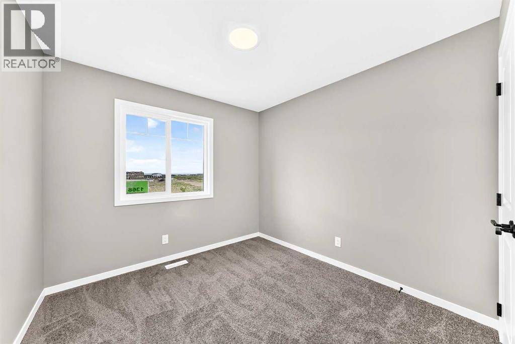 1368 Mahogany Boulevard Se, Calgary, Alberta  T3M 4E2 - Photo 27 - A2344596
