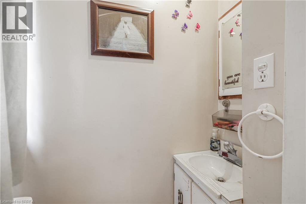 60 Park Road N, Brantford, Ontario  N3S 6T7 - Photo 17 - 40856602