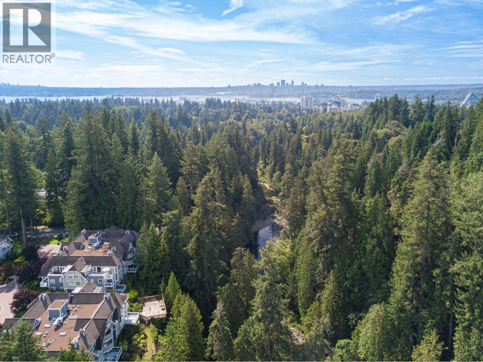 303 3373 Capilano Crescent, North Vancouver, British Columbia V7R 4W7 - Photo 30 - R3161125