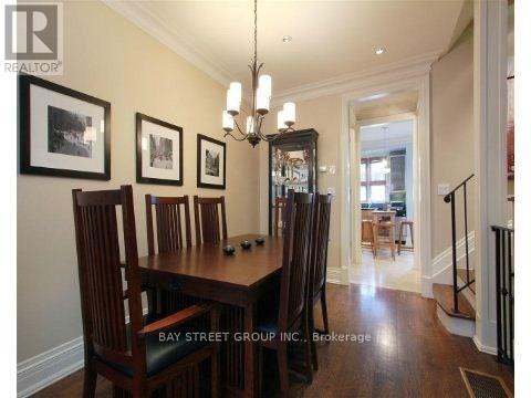 376 Lippincott Street, Toronto, Ontario  M5S 2P7 - Photo 3 - C13782972