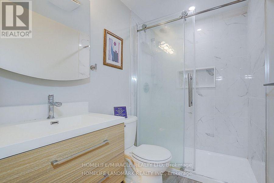 28 Hunwicks Crescent, Ajax, Ontario  L1Z 0E4 - Photo 6 - E13782978