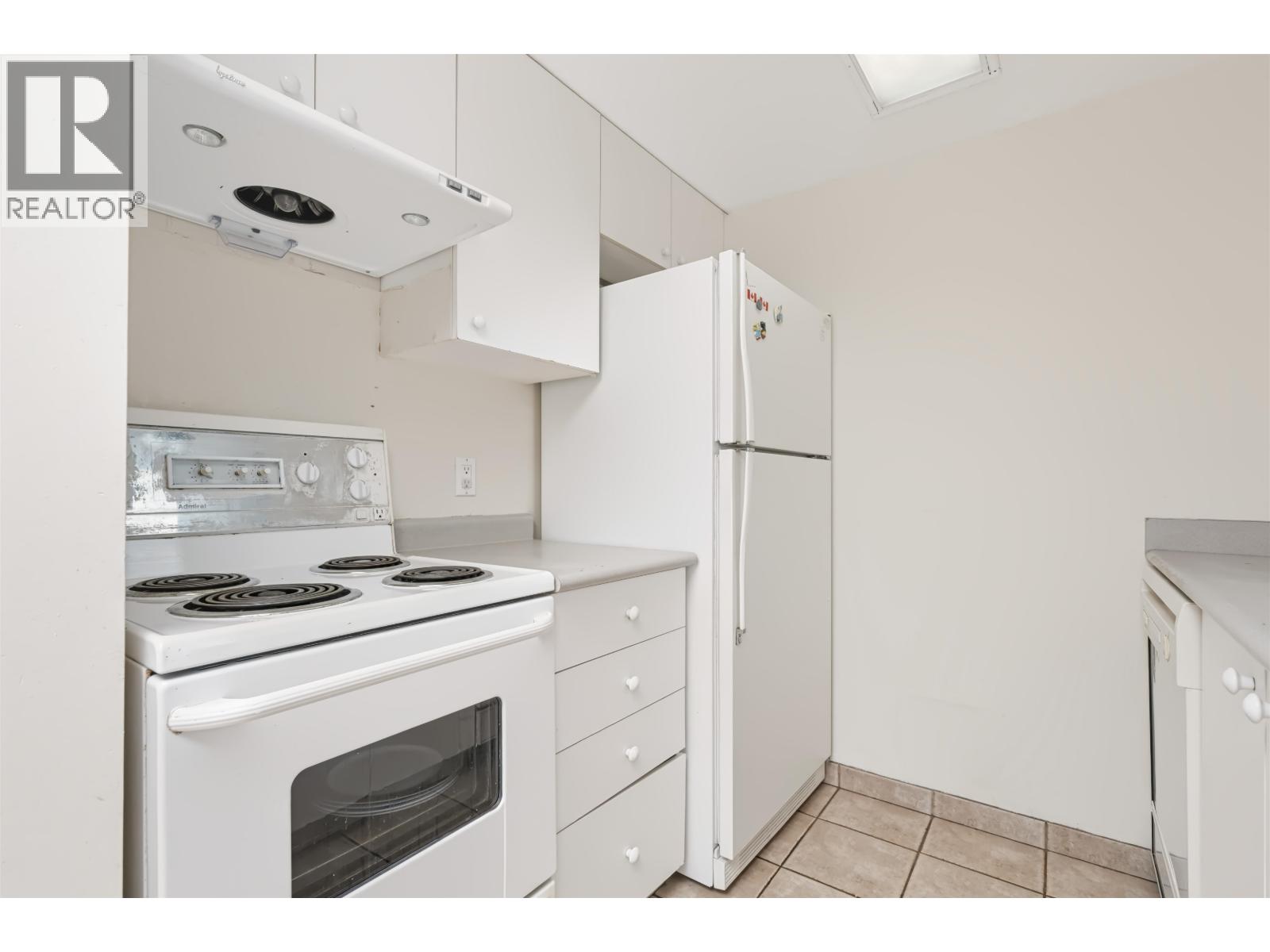 2401 1188 Howe Street, Vancouver, British Columbia  V6Z 2S8 - Photo 11 - R3165241