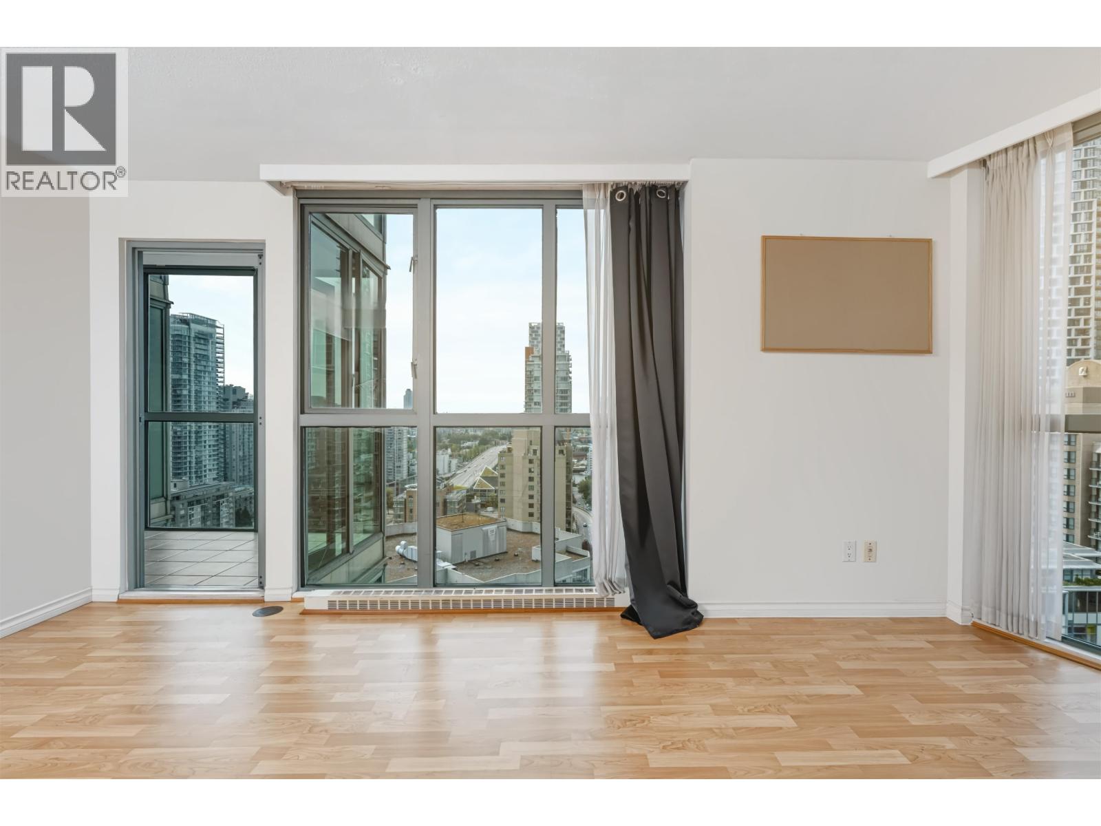 2401 1188 Howe Street, Vancouver, British Columbia  V6Z 2S8 - Photo 7 - R3165241