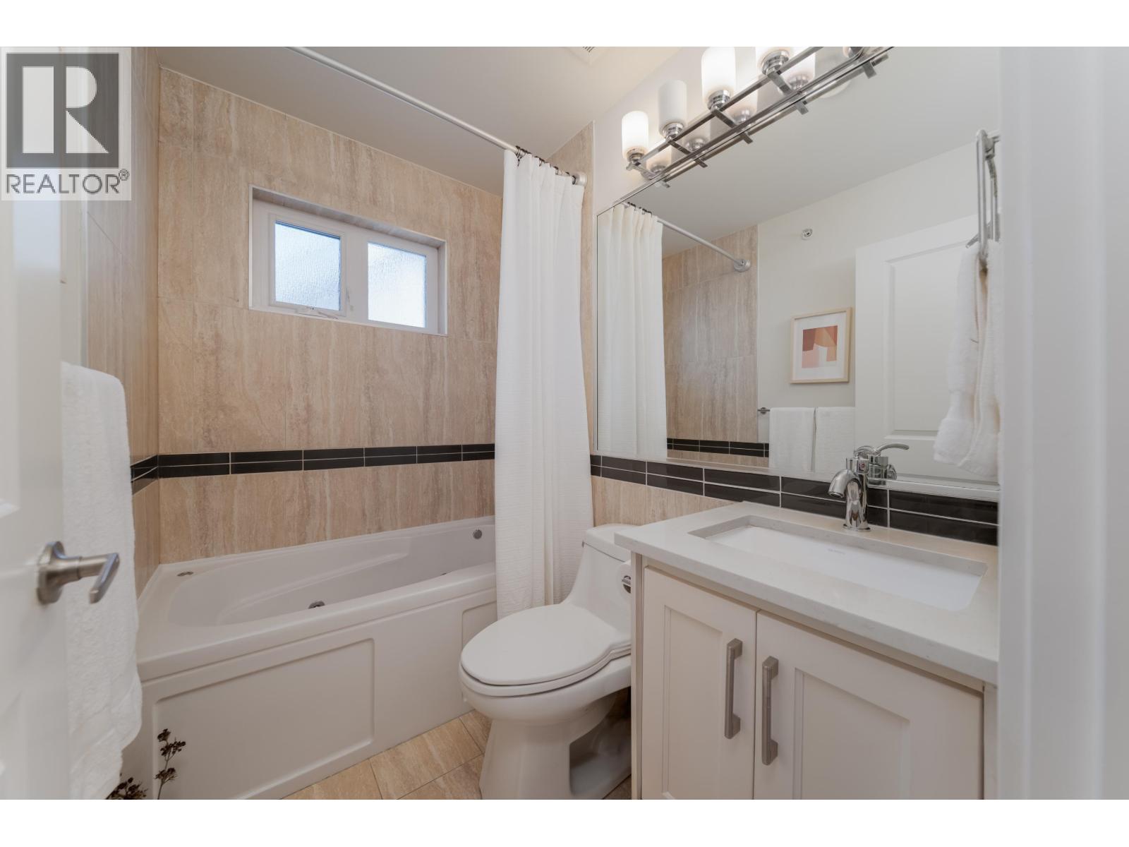 1479 East 20th Avenue, Vancouver, British Columbia  V5N 2K5 - Photo 26 - R3165247