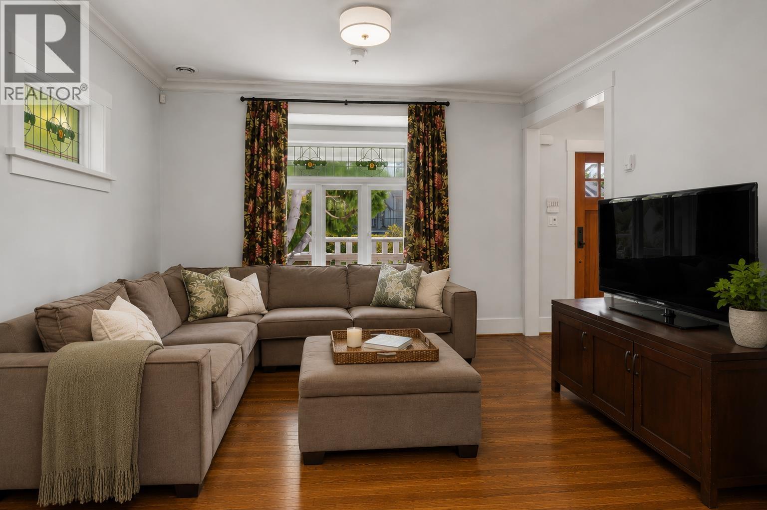 3541 W 8th Avenue, Vancouver, British Columbia  V6R 1Y8 - Photo 3 - R3165258