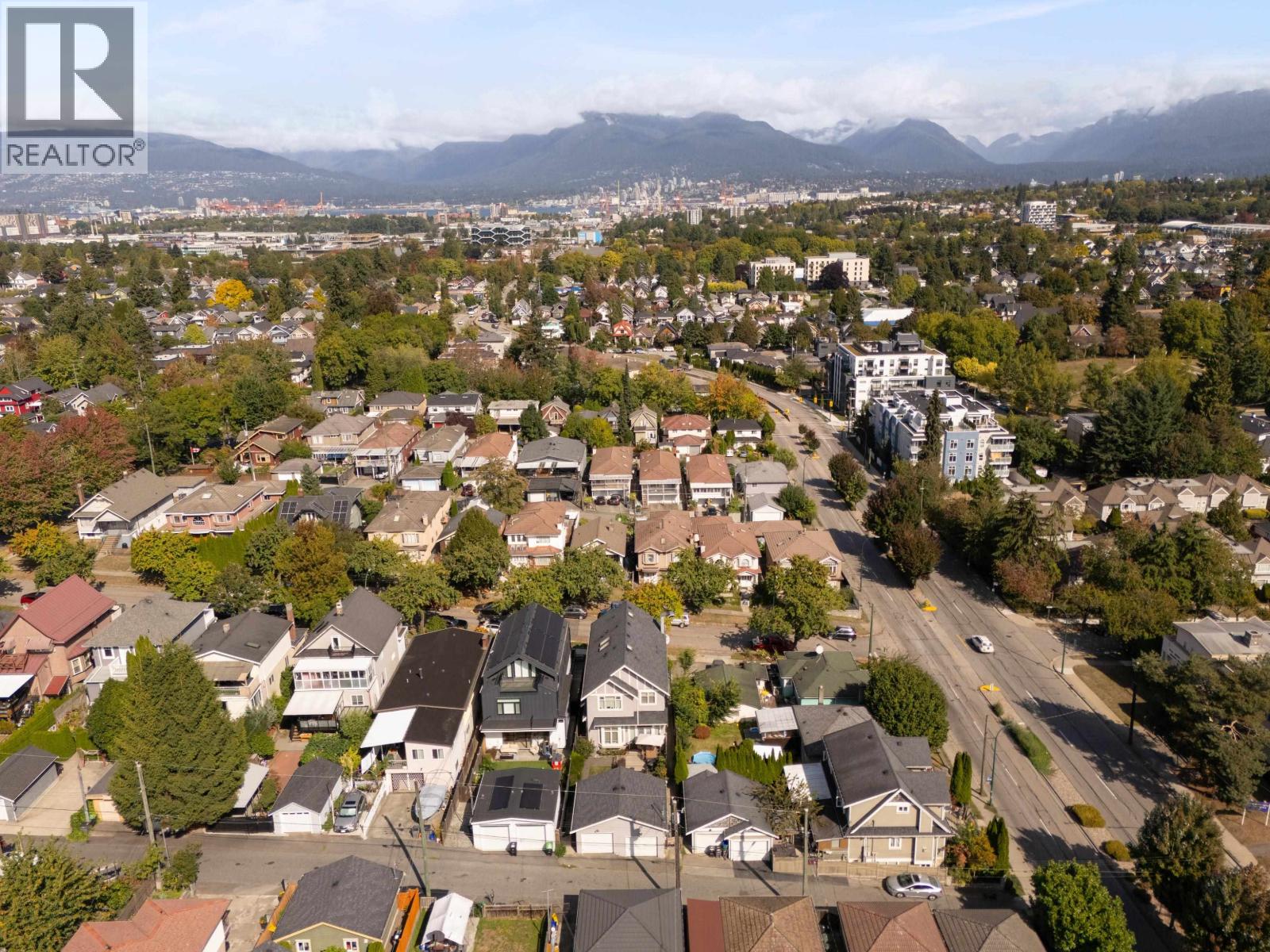 1382 E 17th Avenue, Vancouver, British Columbia  V5V 1C8 - Photo 10 - R3165262