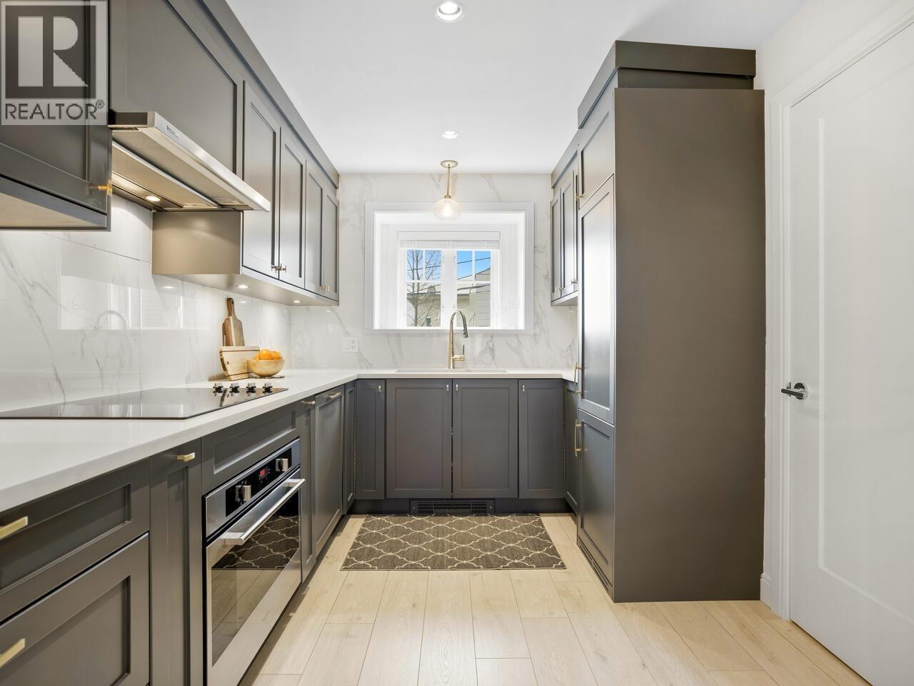 2468 St. Catherines Street, Vancouver, British Columbia  V5T 0H4 - Photo 13 - R3165263