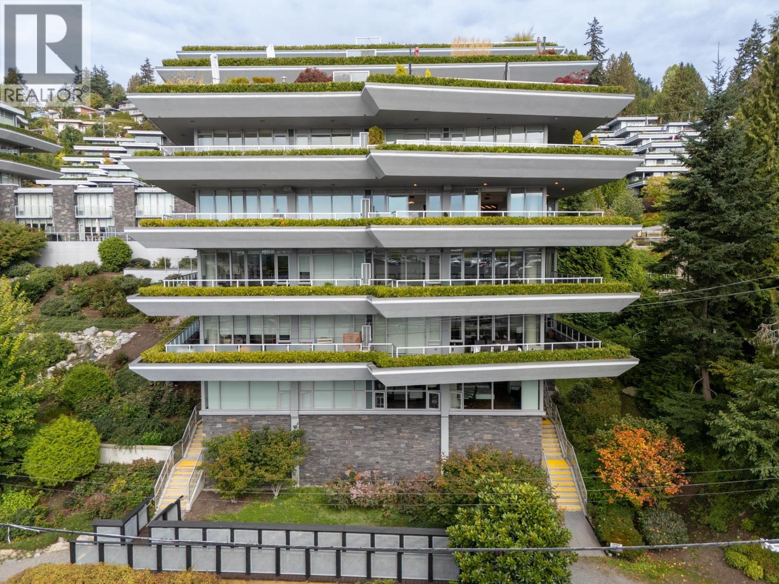 303 866 Arthur Erickson Place, West Vancouver, British Columbia  V7T 0B2 - Photo 39 - R3165267
