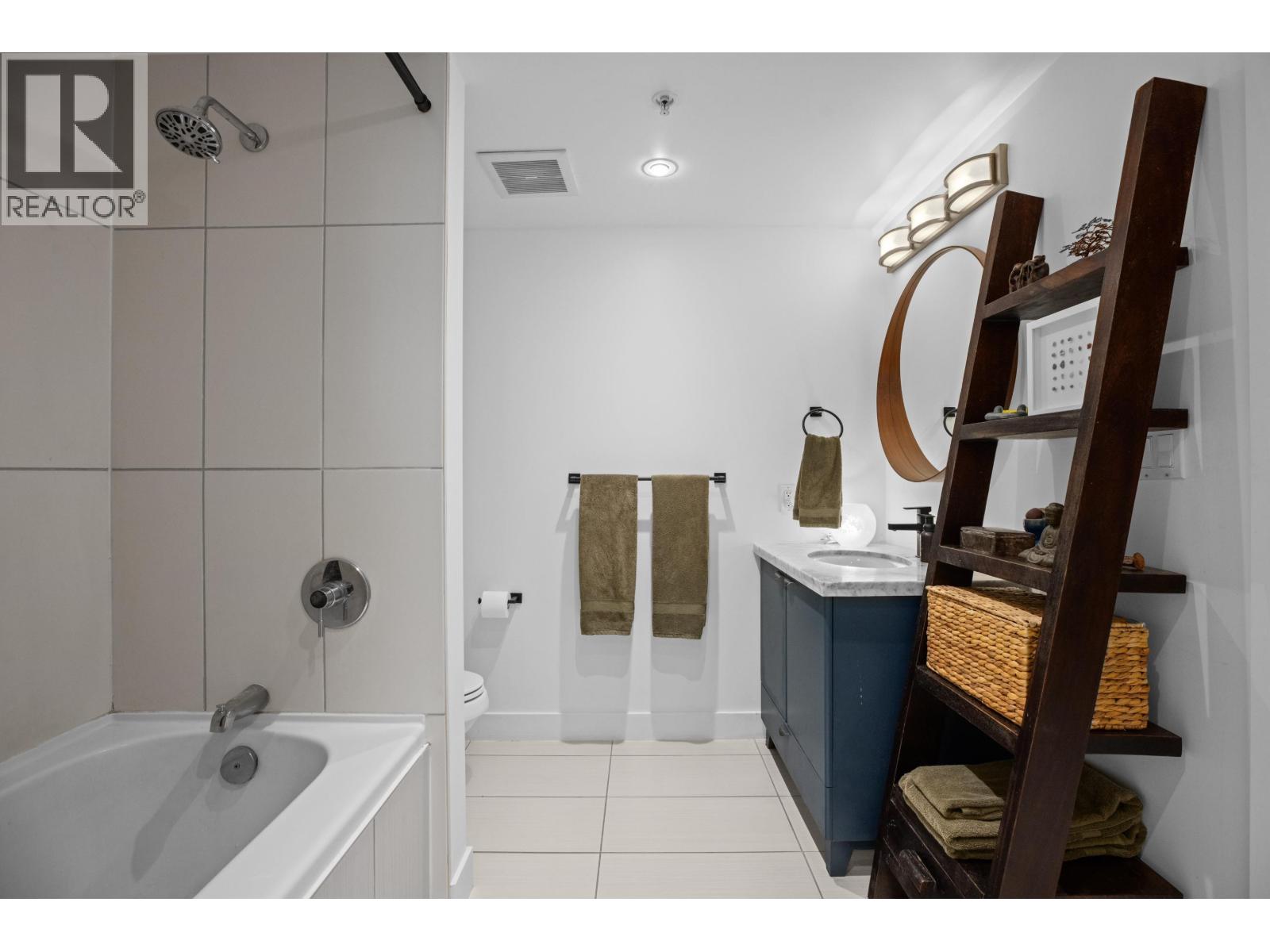 603 160 W 3rd Street, North Vancouver, British Columbia  V7M 0A9 - Photo 20 - R3165293