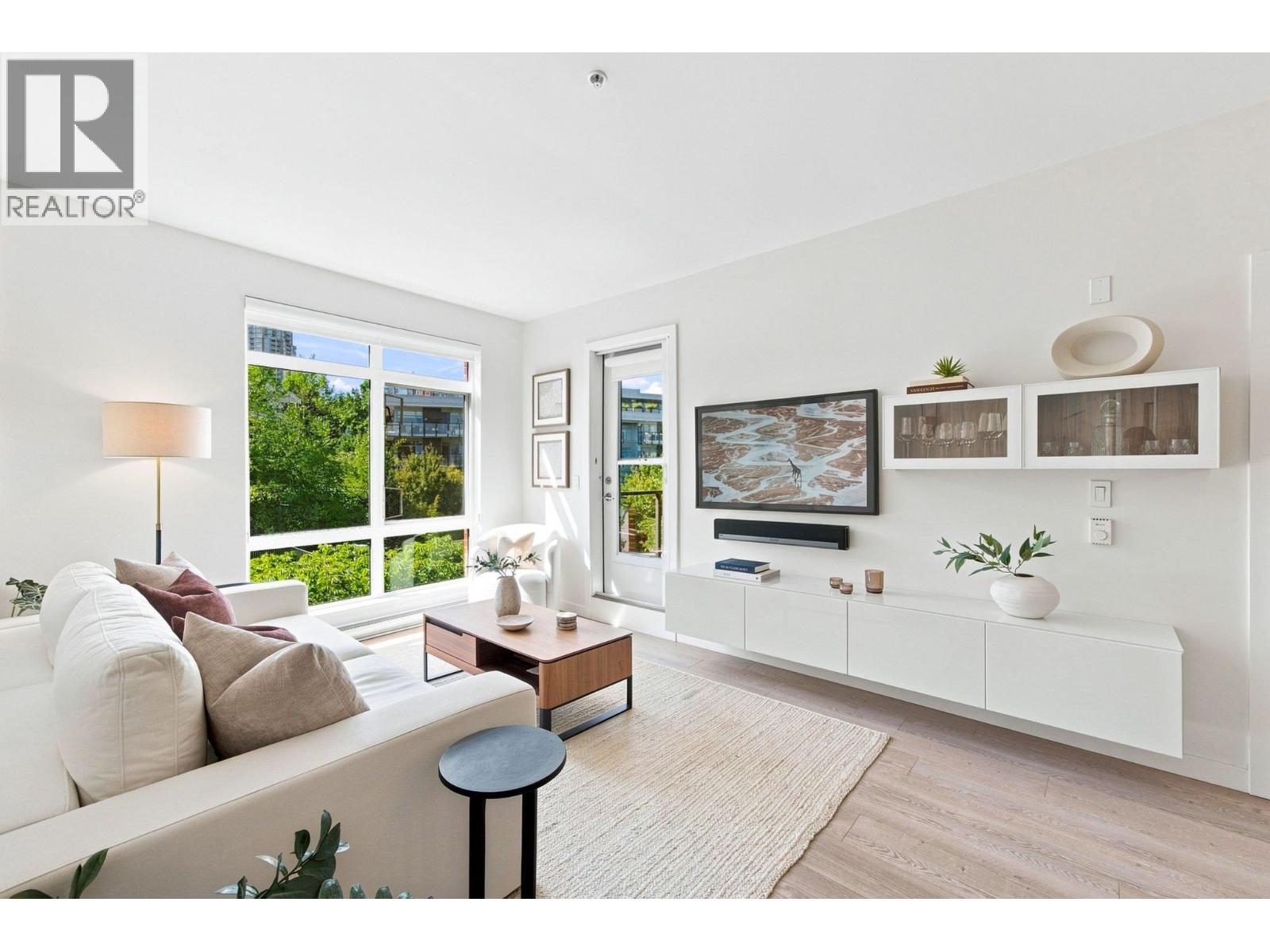318 22 E Royal Avenue, New Westminster, British Columbia  V3L 0H1 - Photo 8 - R3165296