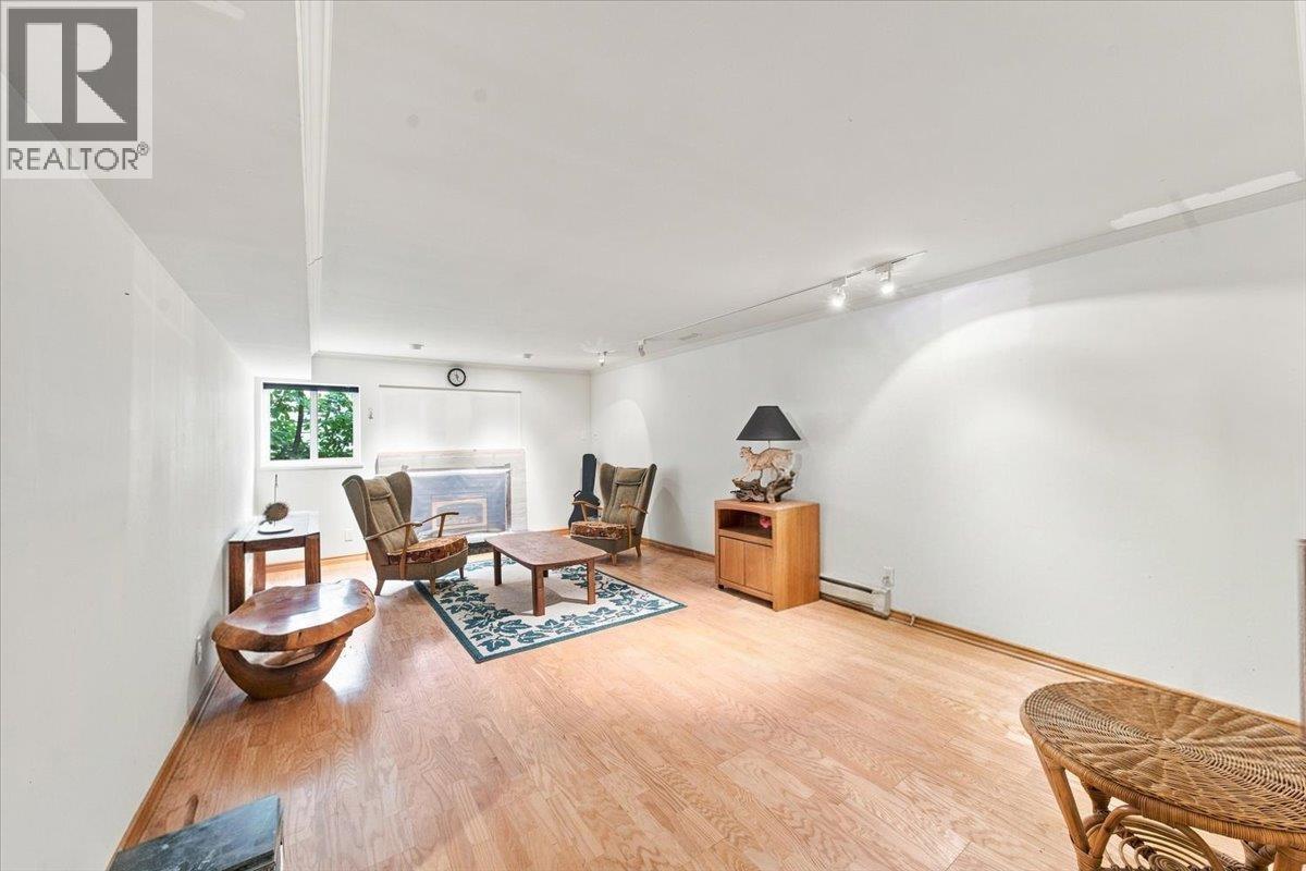976 Corona Crescent, Coquitlam, British Columbia  V3J 6Y9 - Photo 25 - R3165261
