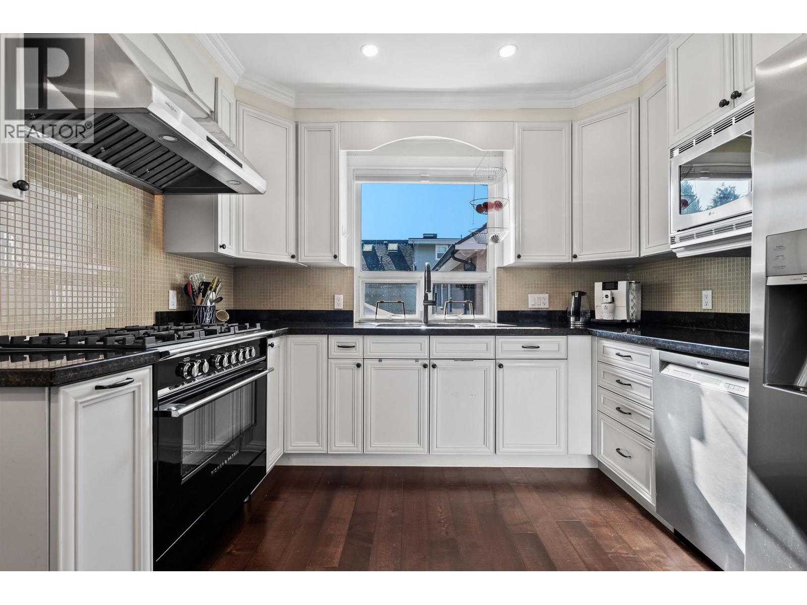 617 Fifth Street, New Westminster, British Columbia  V3L 2Y1 - Photo 12 - R3165280