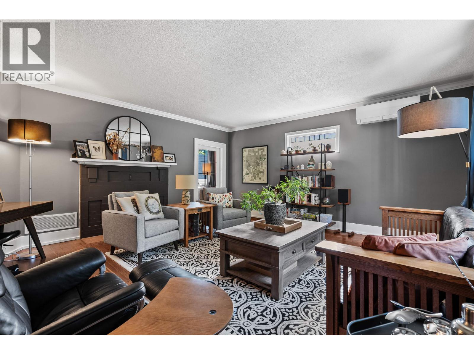 617 Fifth Street, New Westminster, British Columbia  V3L 2Y1 - Photo 5 - R3165280