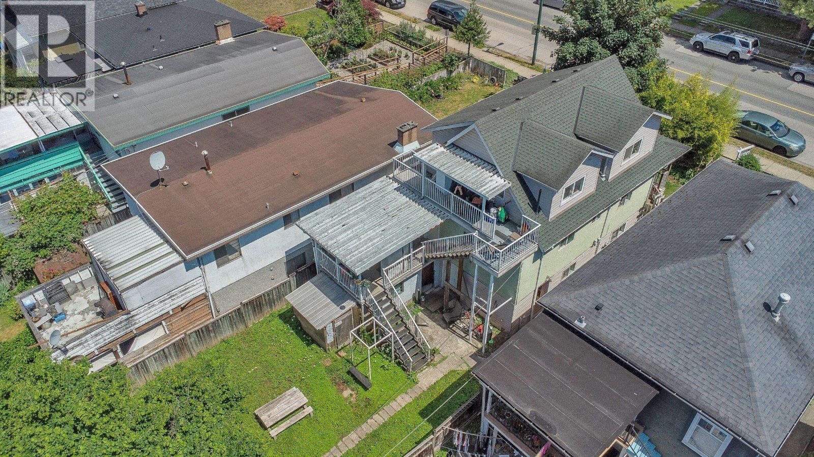 Single Family House Rental photo 13