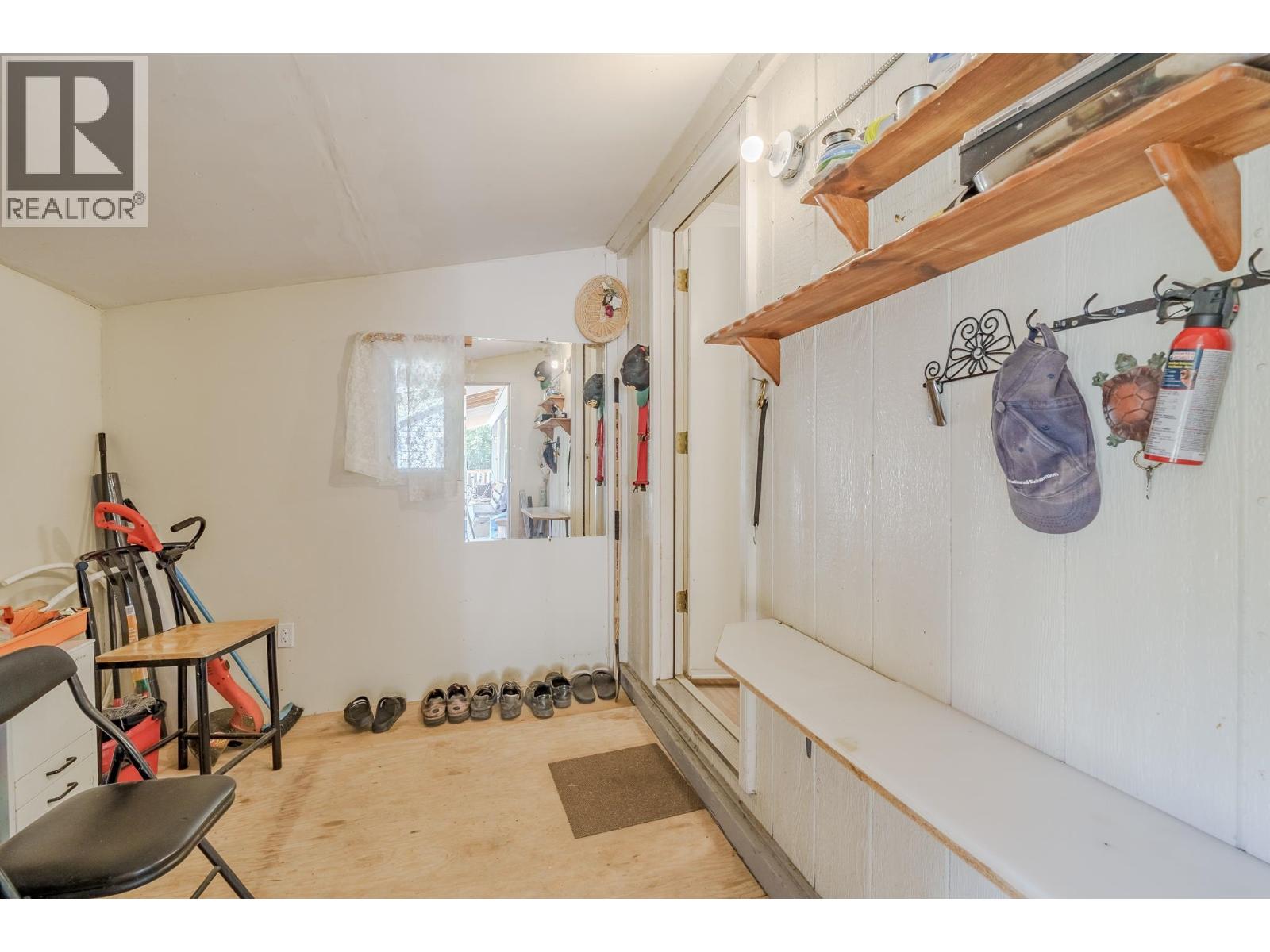 7778 Machete Lake Road, Bridge Lake, British Columbia  V0K 1E0 - Photo 12 - R3164650