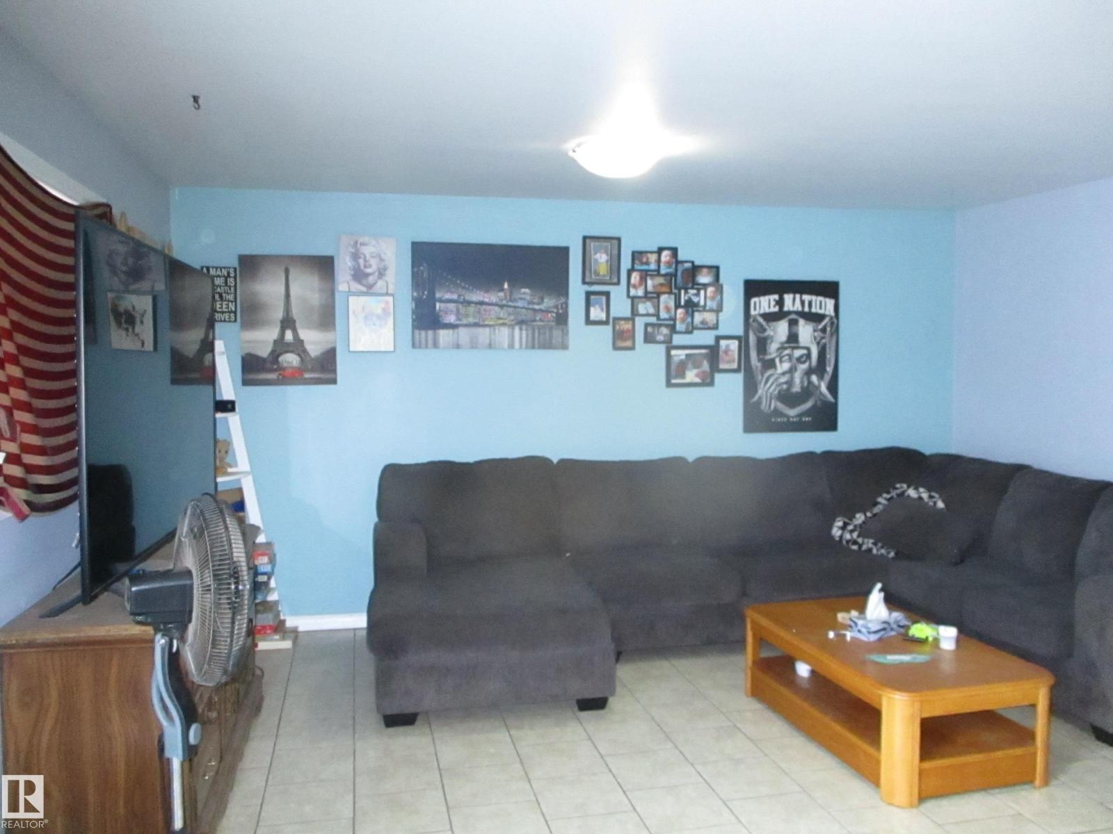 5022 51 Av, Innisfree, Alberta  T0B 2G0 - Photo 11 - E4508660