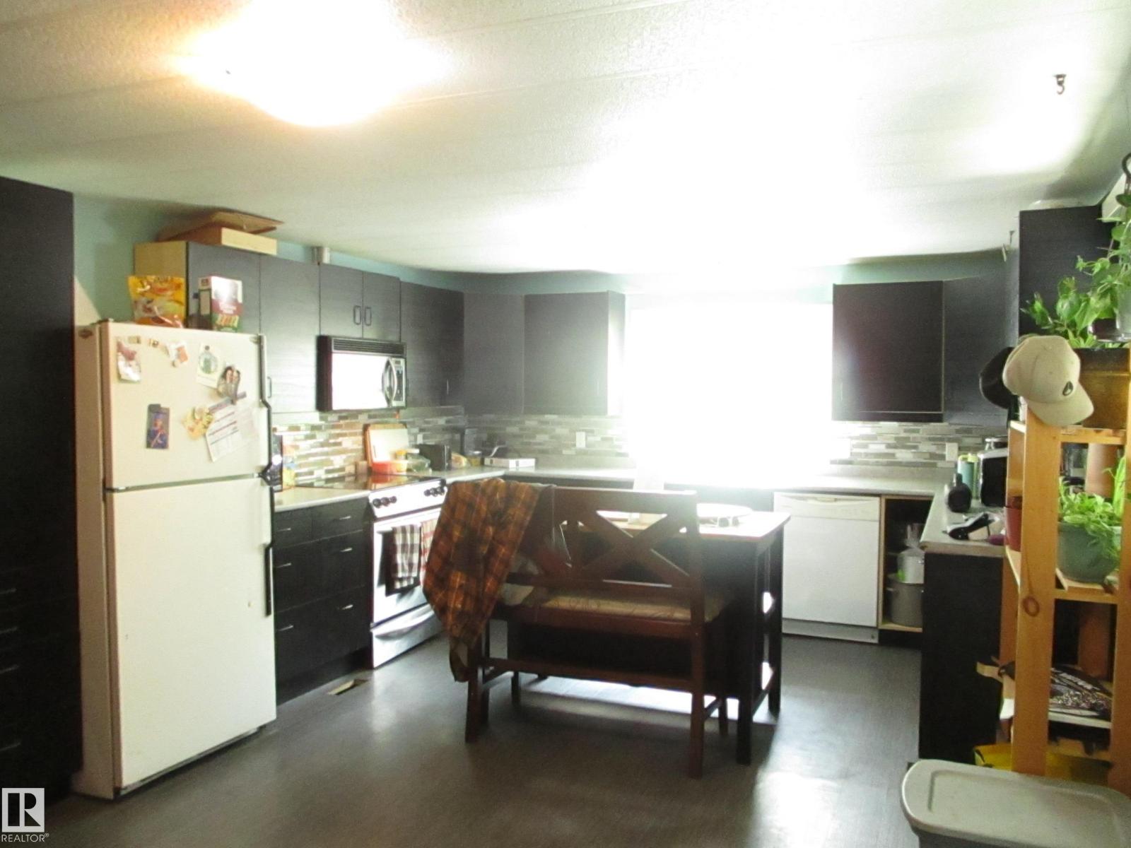 5022 51 Av, Innisfree, Alberta  T0B 2G0 - Photo 6 - E4508660