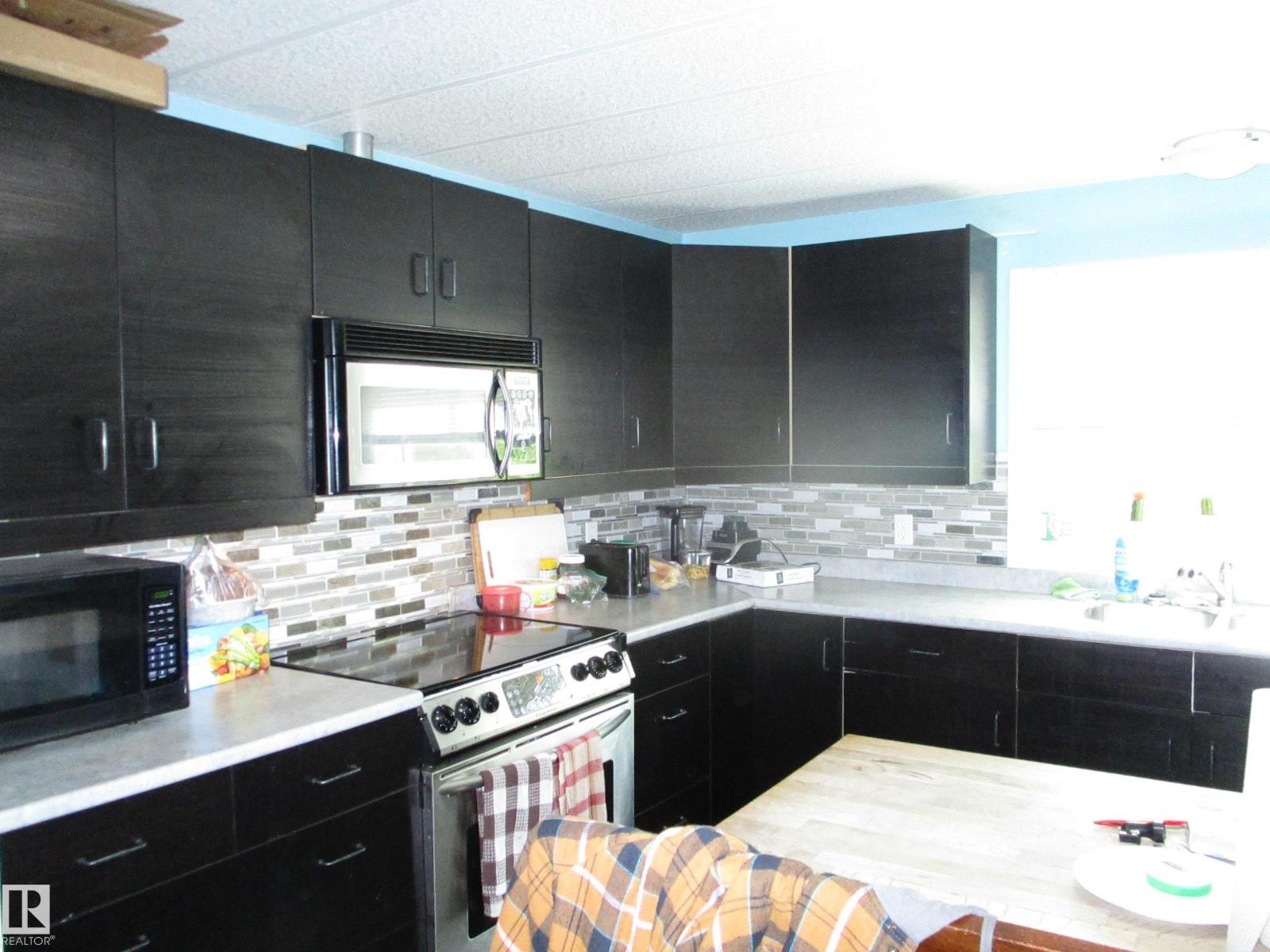 5022 51 Av, Innisfree, Alberta  T0B 2G0 - Photo 8 - E4508660