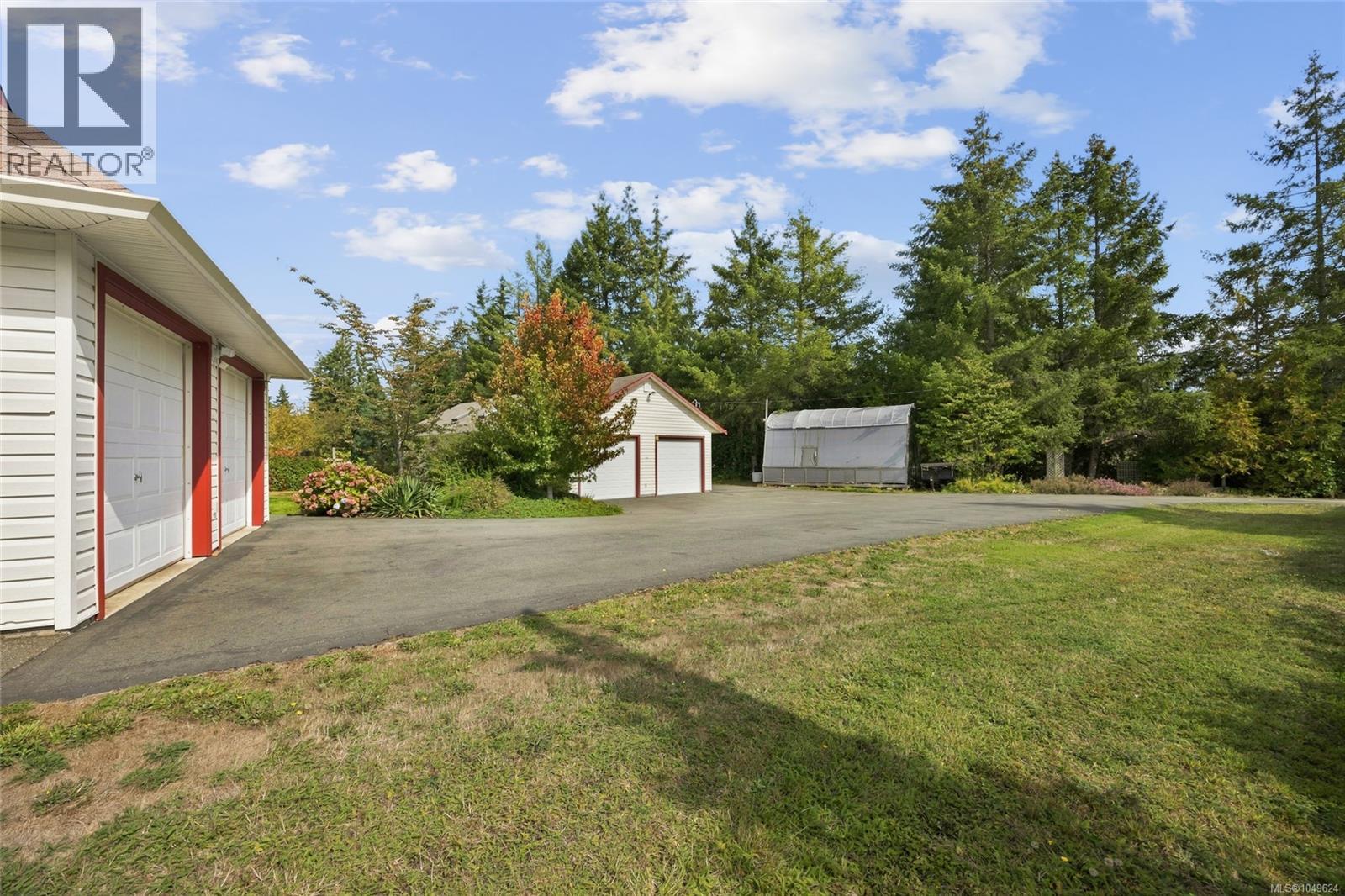 2877 Lake Trail Rd, Courtenay, British Columbia  V9N 9K8 - Photo 41 - 1049624