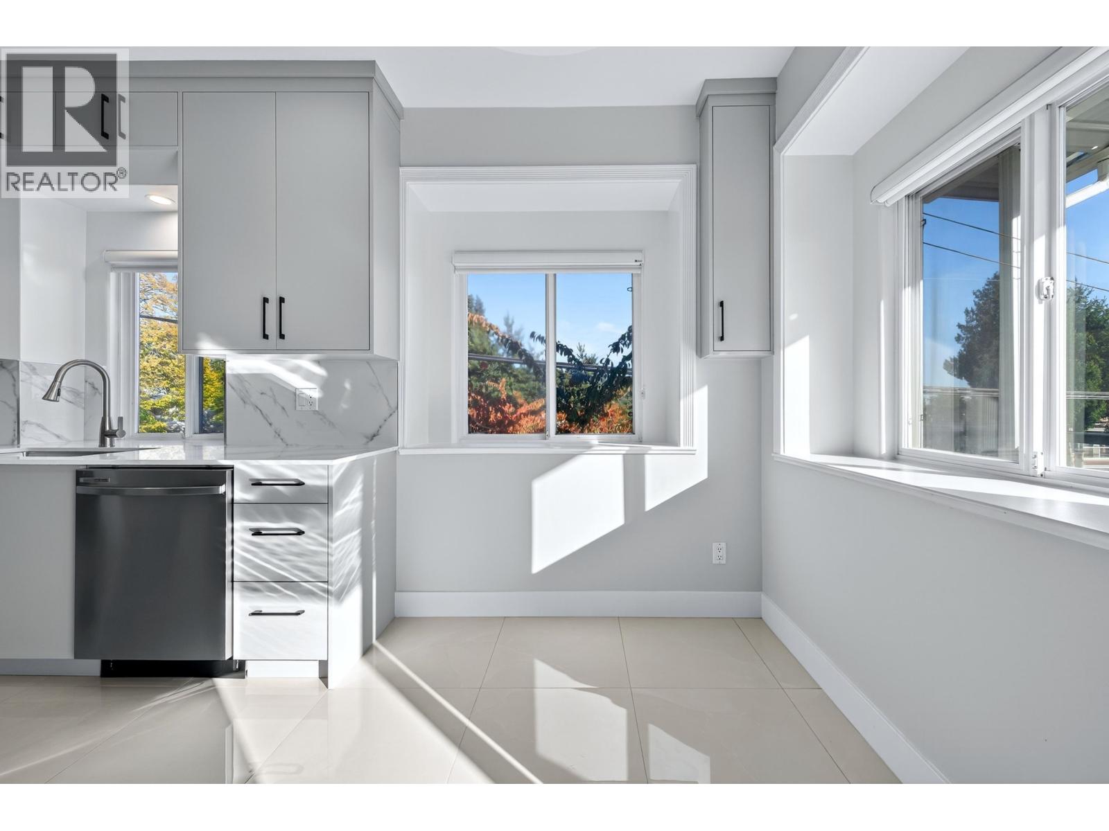 392 E 63rd Avenue, Vancouver, British Columbia  V5X 2J9 - Photo 13 - R3165044