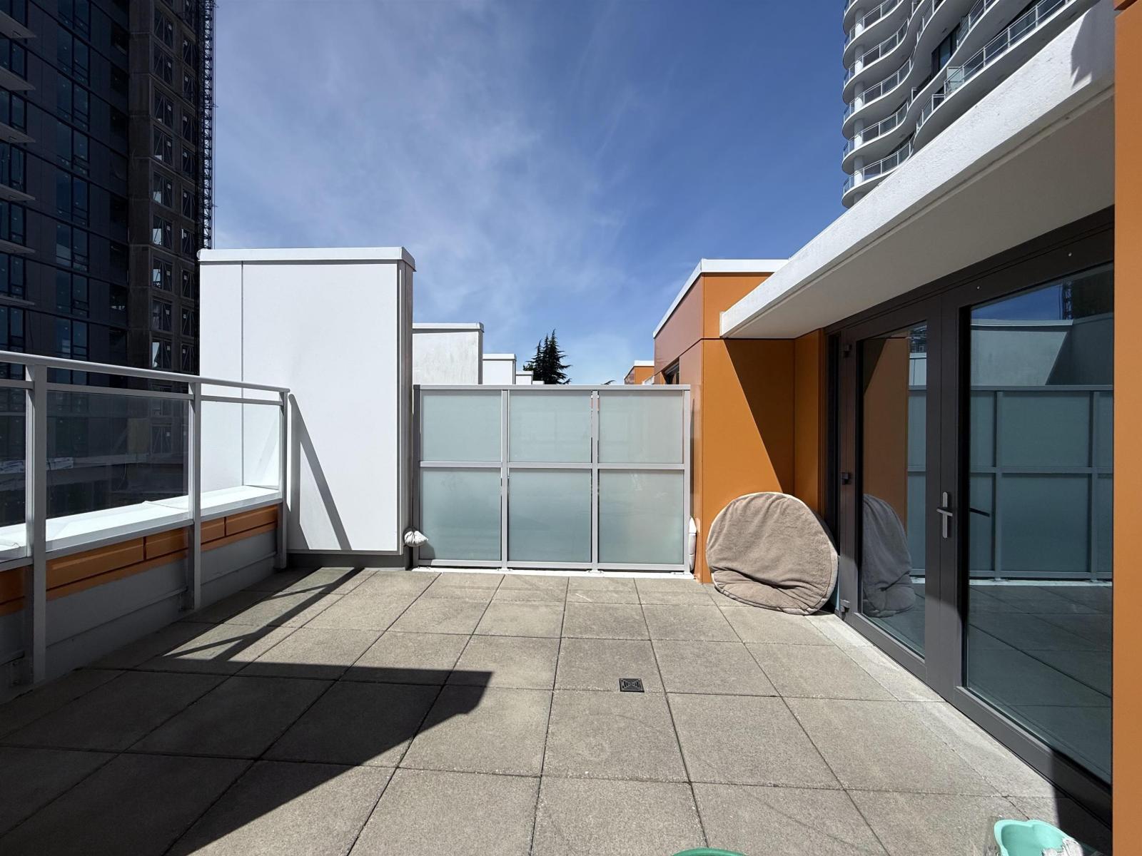Th10 10388 133 Street, Surrey, British Columbia  V3T 0R2 - Photo 4 - R3165273