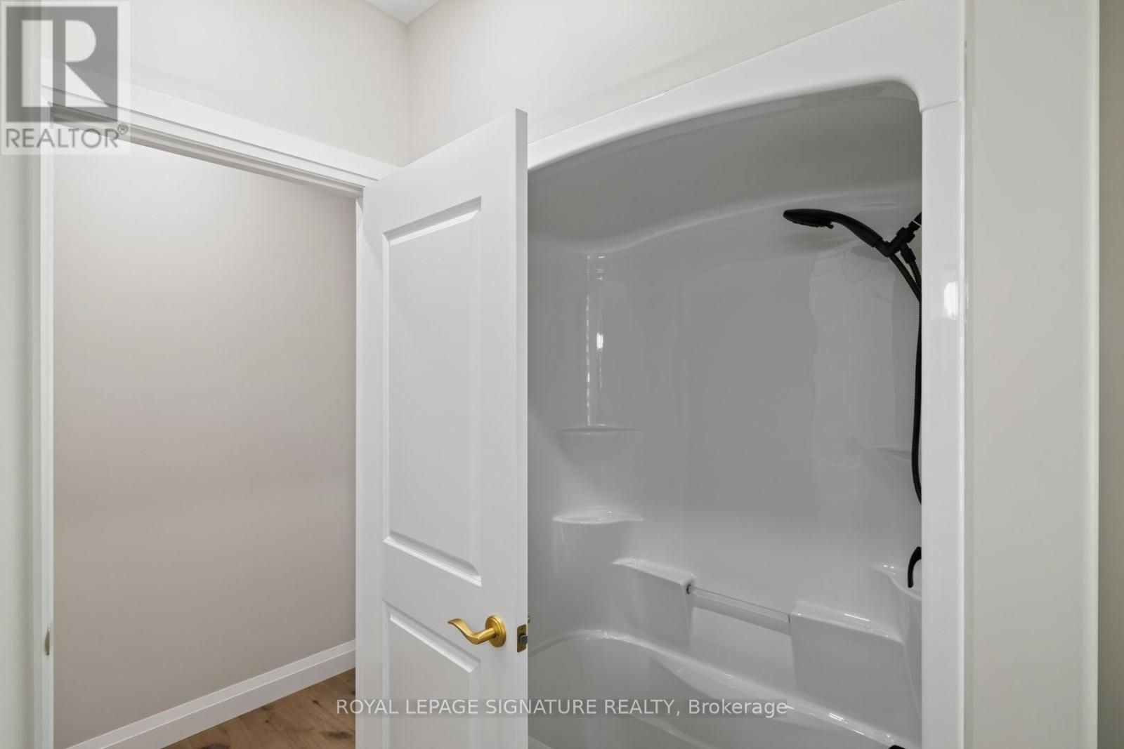 3 Kings Lane, Brant, Ontario  N0E 1R0 - Photo 29 - X13782960