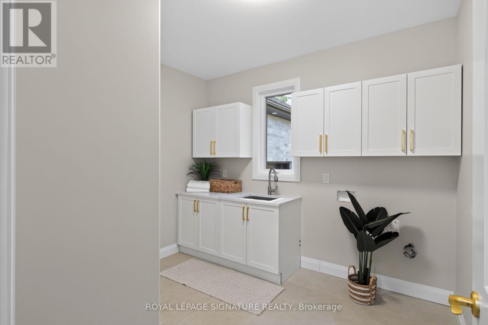 3 Kings Lane, Brant, Ontario  N0E 1R0 - Photo 41 - X13782960