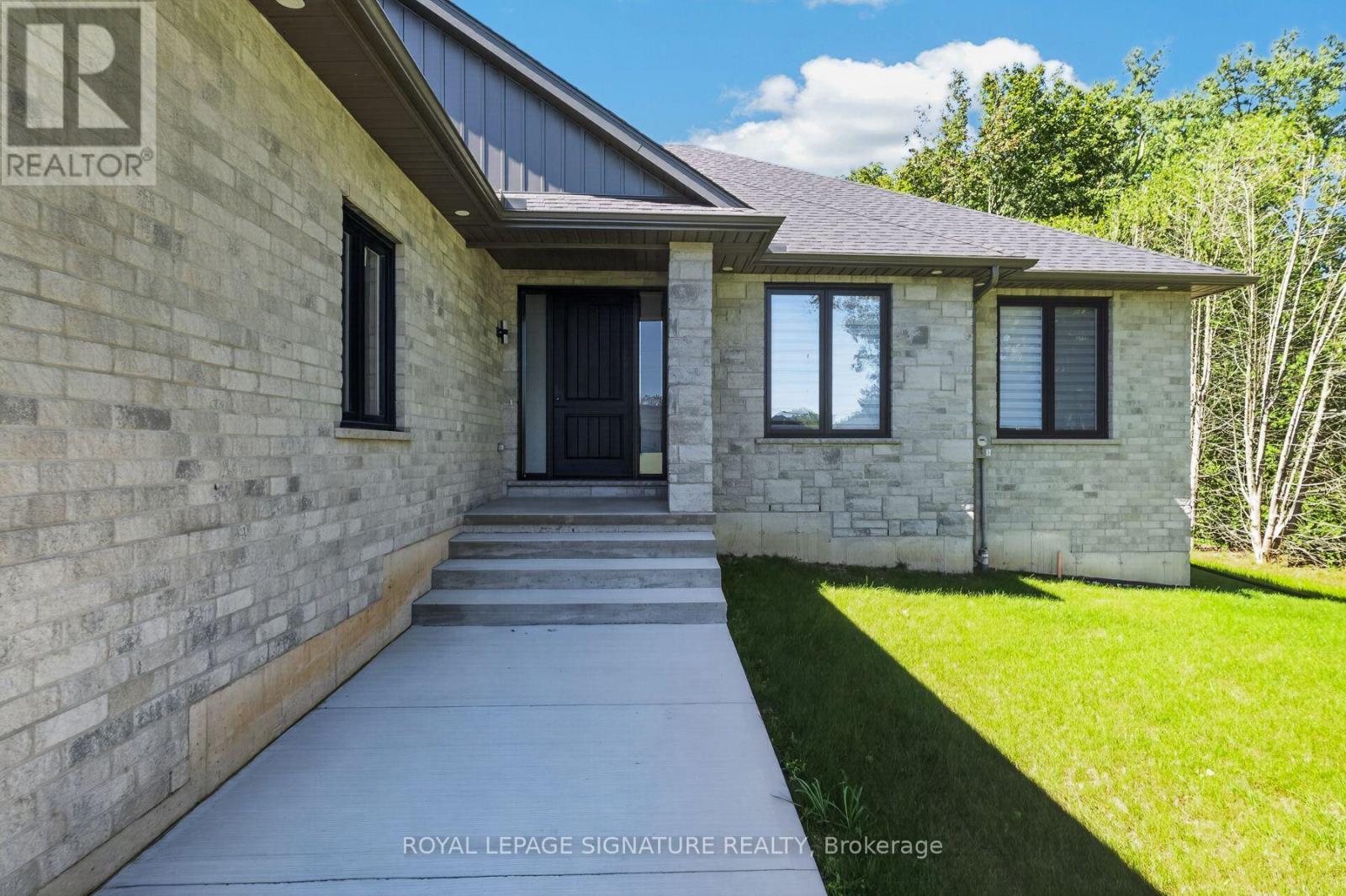 3 Kings Lane, Brant, Ontario  N0E 1R0 - Photo 5 - X13782960
