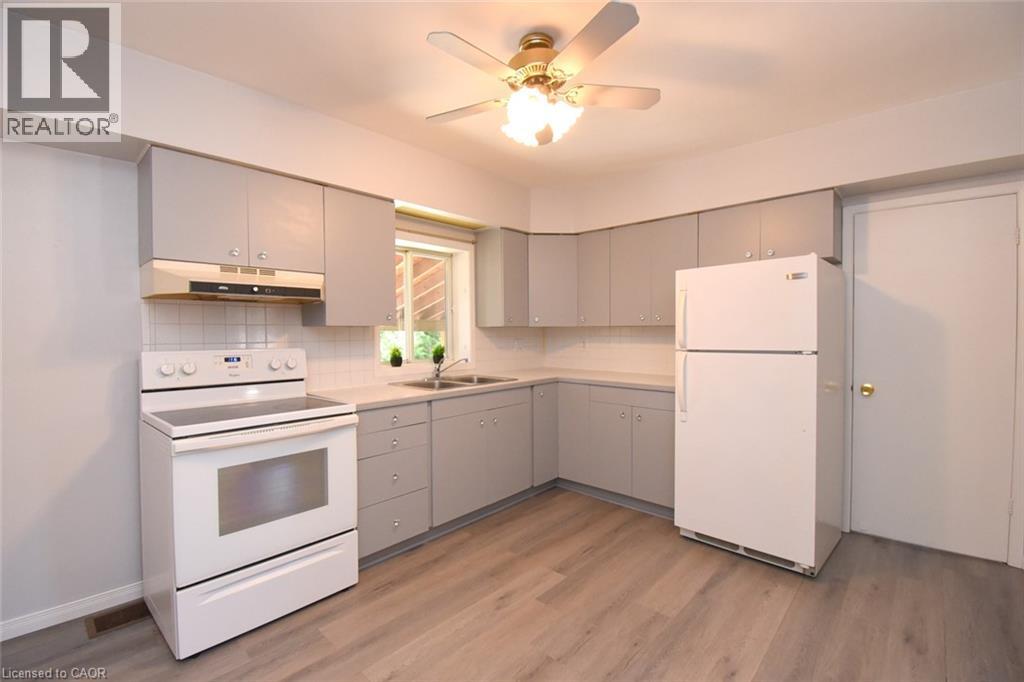 39 Chester Road, Stoney Creek, Ontario  L8E 1X8 - Photo 15 - 40862439