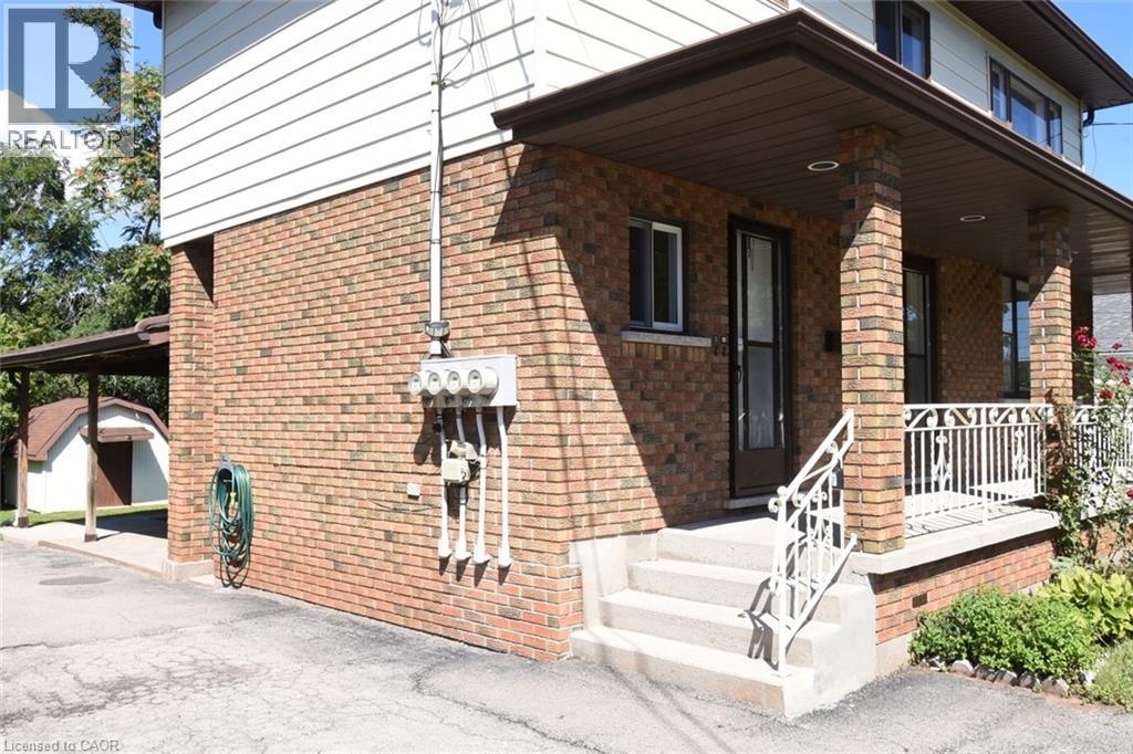 39 Chester Road, Stoney Creek, Ontario  L8E 1X8 - Photo 3 - 40862439