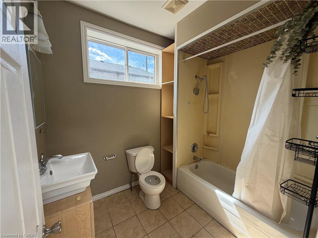246-248 Ottawa Street N, Hamilton, Ontario  L8H 3Z7 - Photo 24 - 40863373