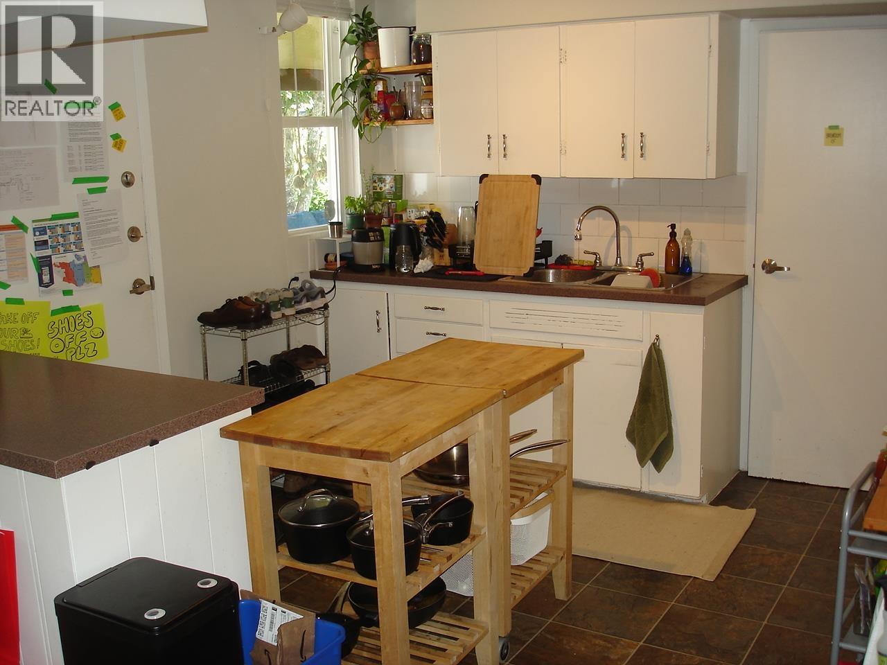 1745 Graveley Street, Vancouver, British Columbia  V5L 3A9 - Photo 6 - R3164987