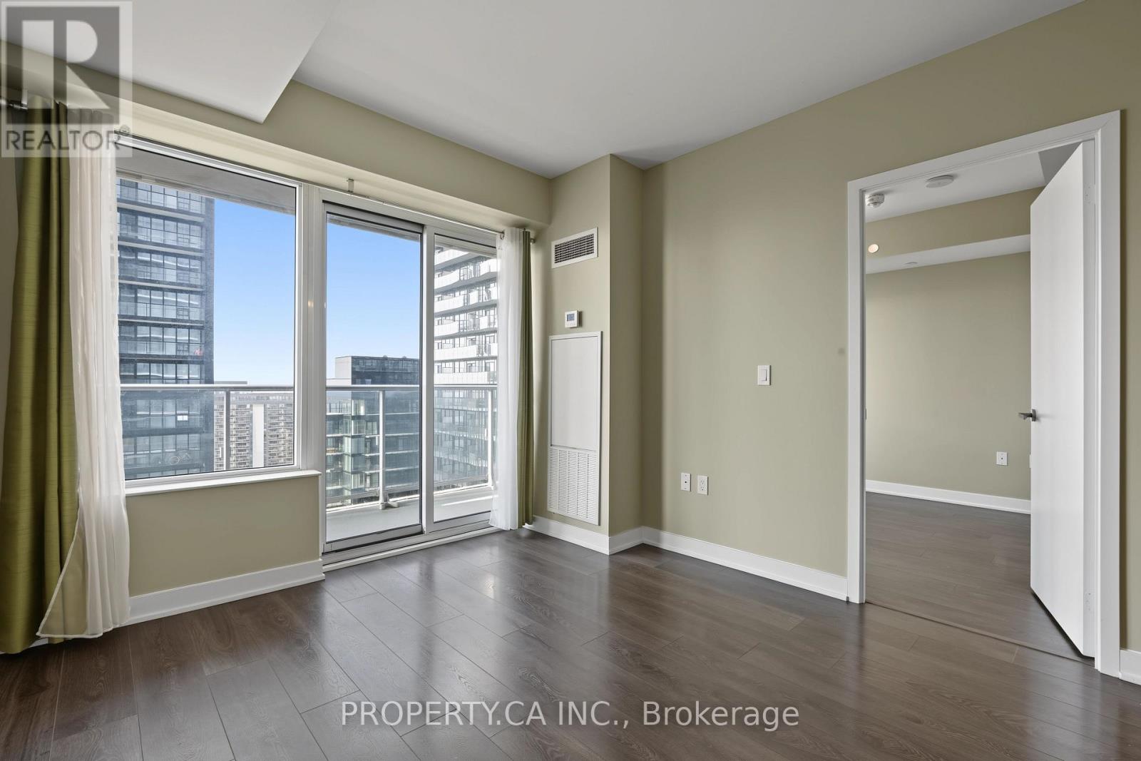 3011 - 99 Broadway Avenue, Toronto, Ontario  M4P 0E3 - Photo 8 - C13783000