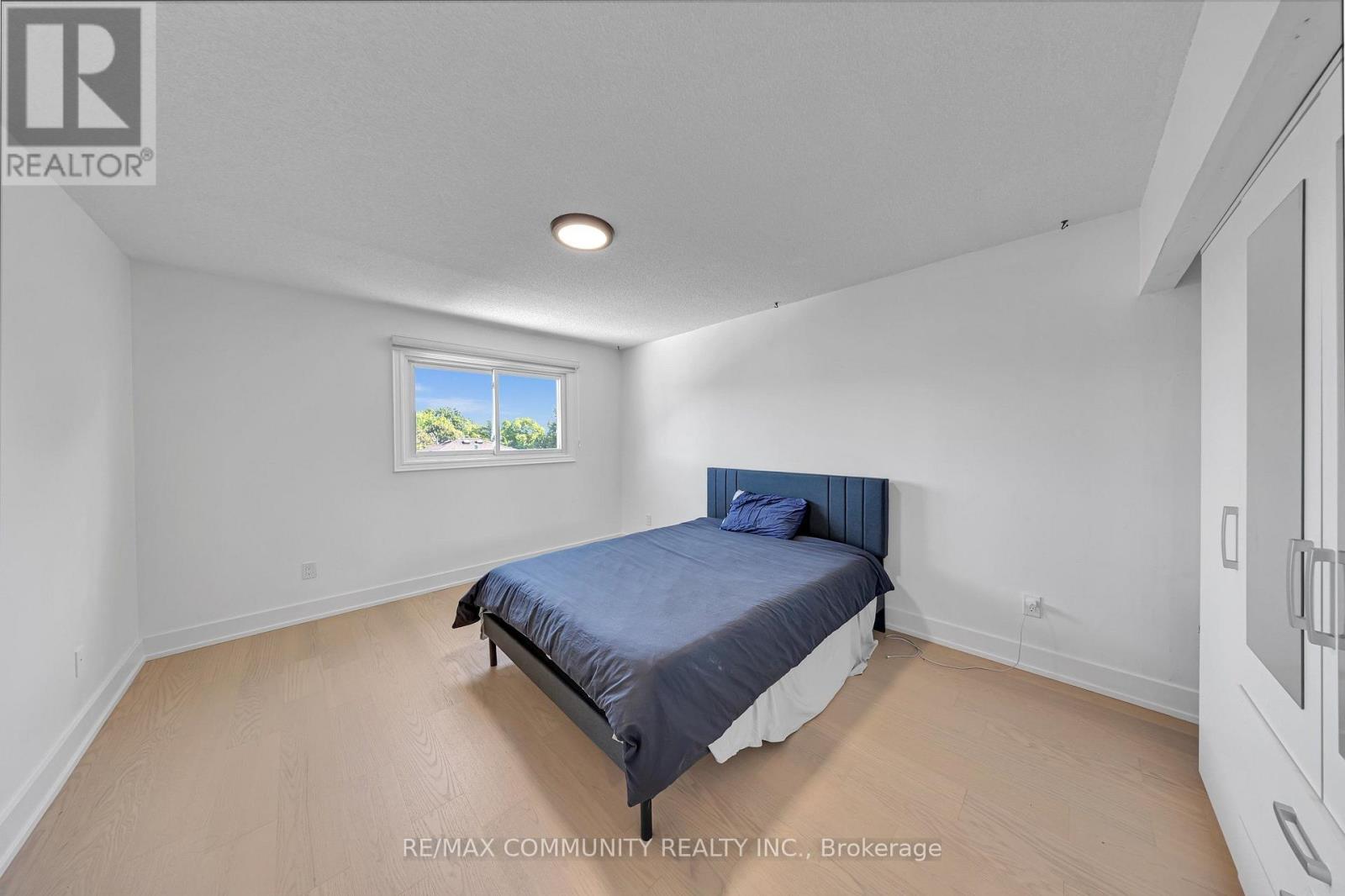 Main - 1640 Tawnberry Street, Pickering, Ontario  L1X 2C2 - Photo 21 - E13783036