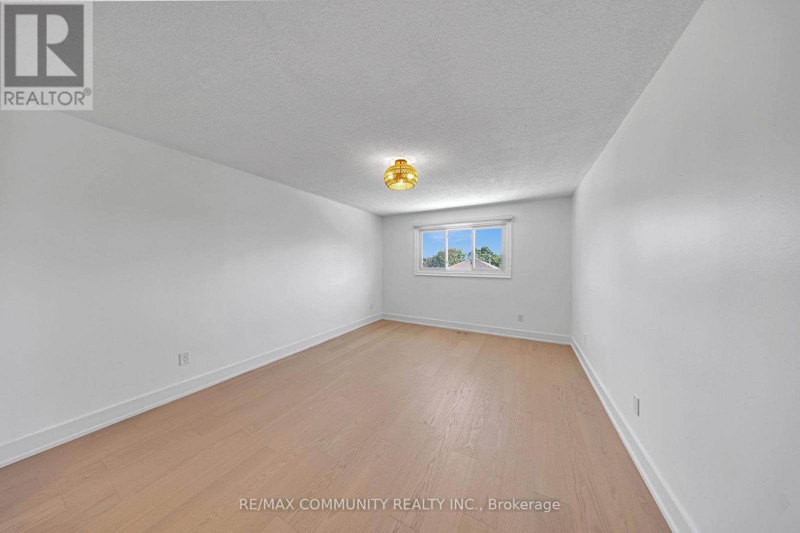 Main - 1640 Tawnberry Street, Pickering, Ontario  L1X 2C2 - Photo 22 - E13783036