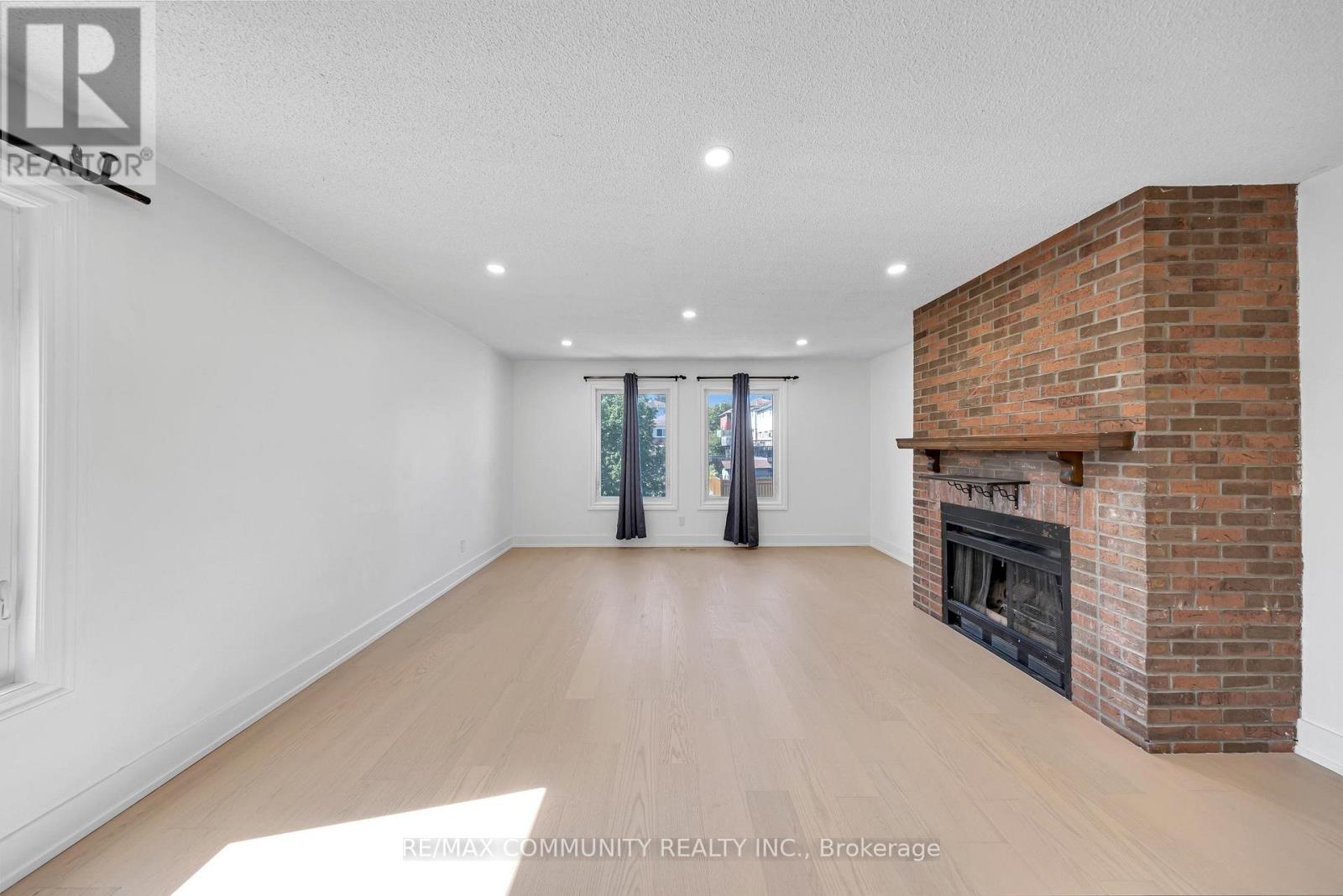 Main - 1640 Tawnberry Street, Pickering, Ontario  L1X 2C2 - Photo 28 - E13783036