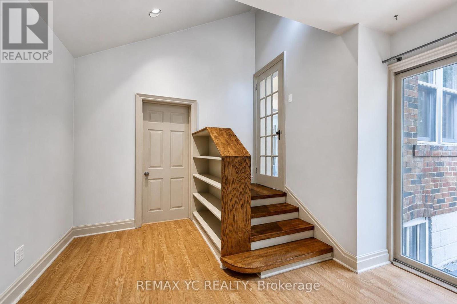 425 Broadway Avenue, Toronto, Ontario  M4G 2R3 - Photo 11 - C13735918