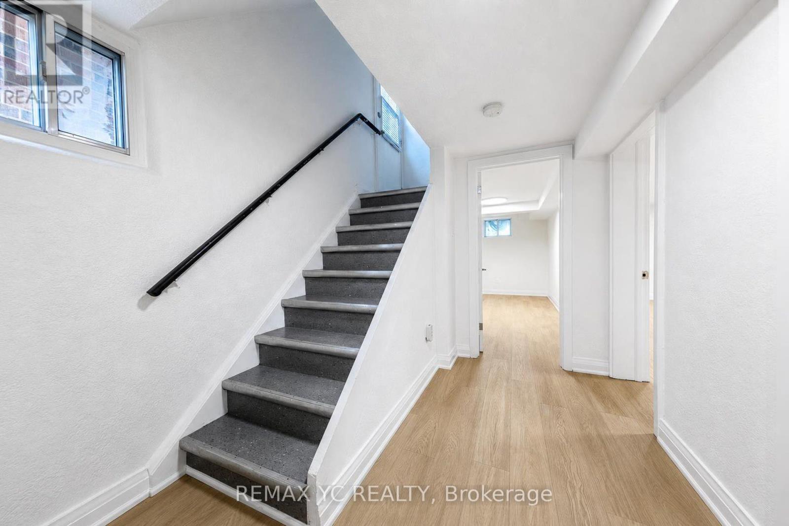 425 Broadway Avenue, Toronto, Ontario  M4G 2R3 - Photo 24 - C13735918