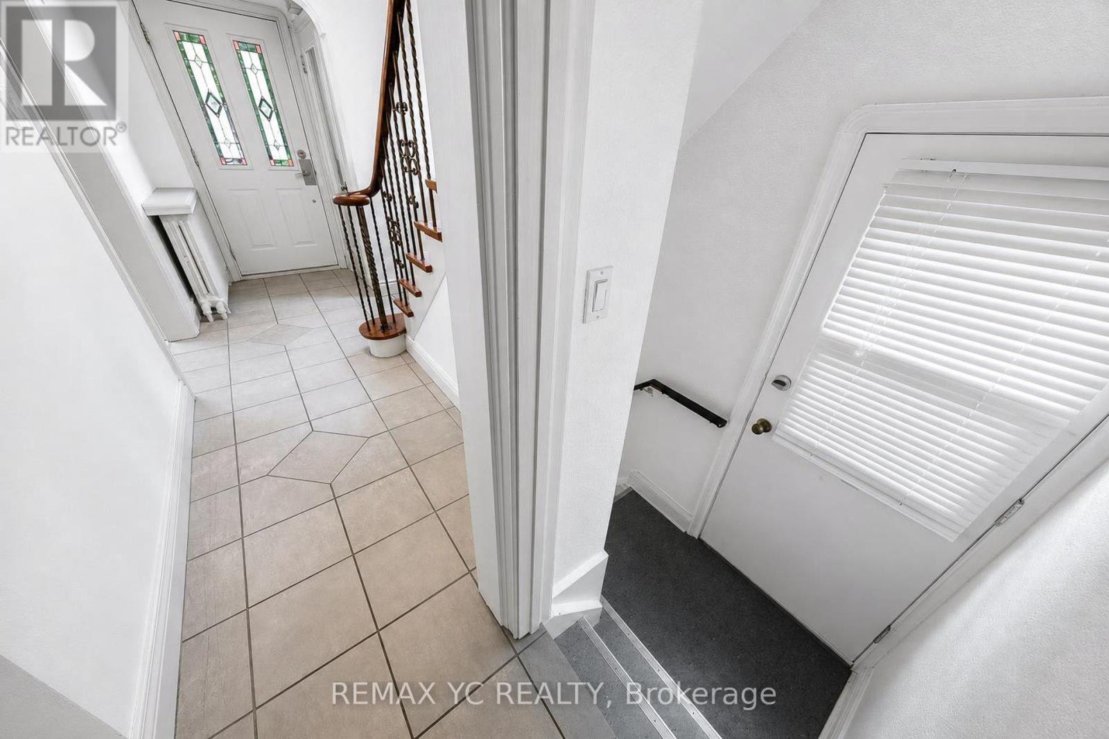 425 Broadway Avenue, Toronto, Ontario  M4G 2R3 - Photo 23 - C13735918