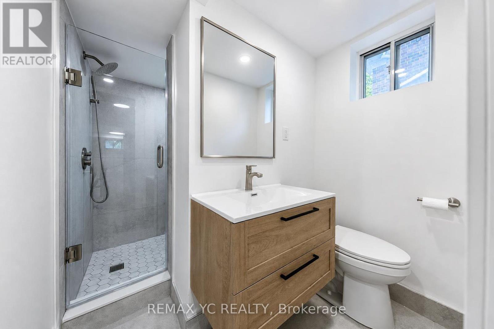 425 Broadway Avenue, Toronto, Ontario  M4G 2R3 - Photo 27 - C13735918