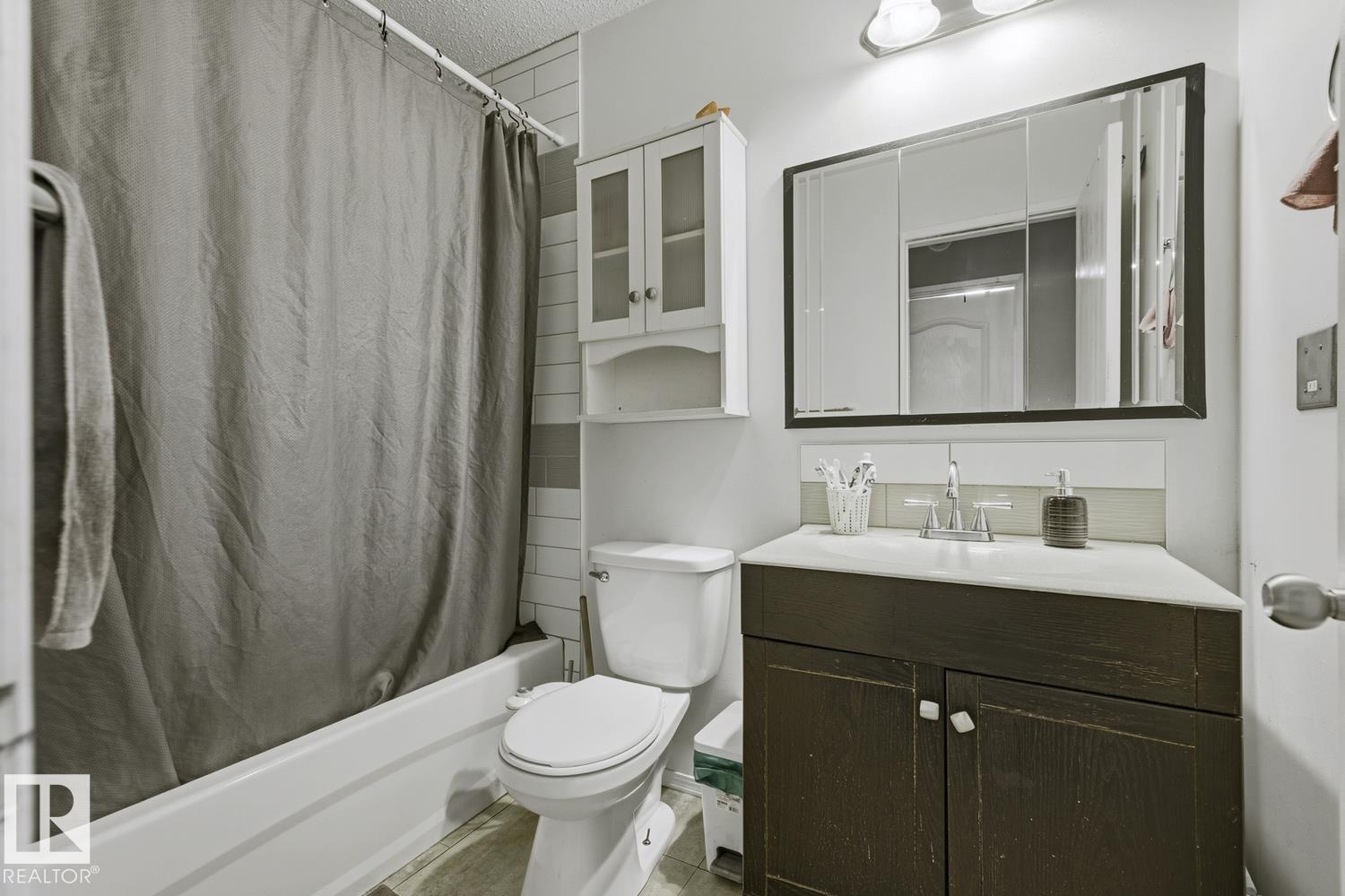3216 138 Av NW, Edmonton, Alberta  T5Y 1M4 - Photo 3 - E4508667