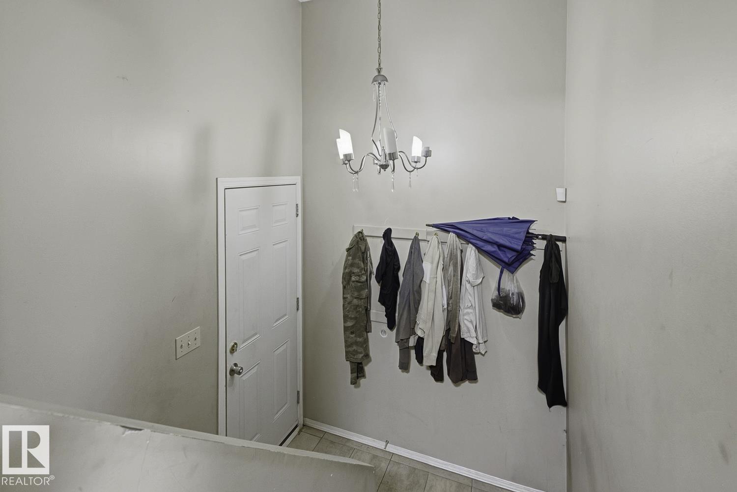 3216 138 Av NW, Edmonton, Alberta  T5Y 1M4 - Photo 4 - E4508667