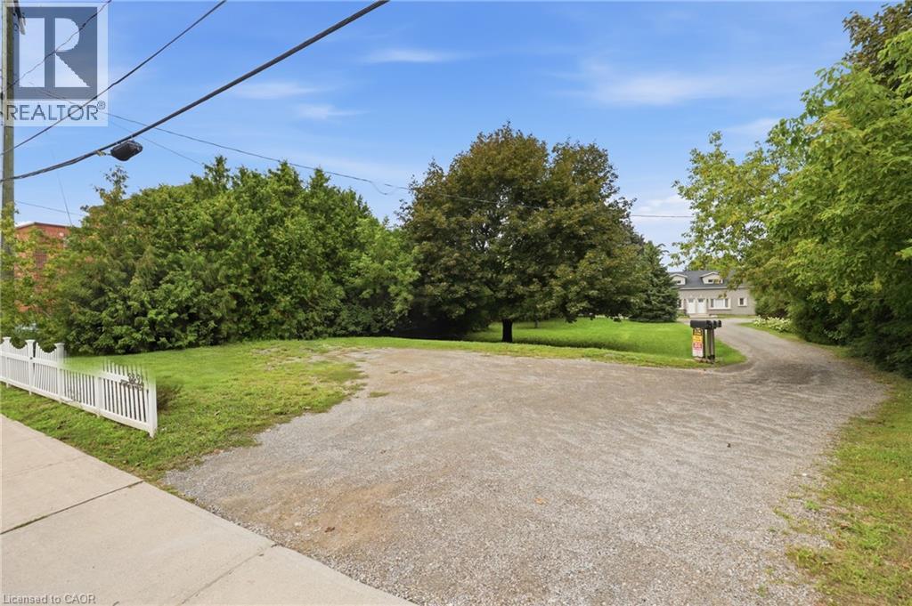 90 King Street W, Hamilton, Ontario  L8G 1H8 - Photo 3 - 40860004
