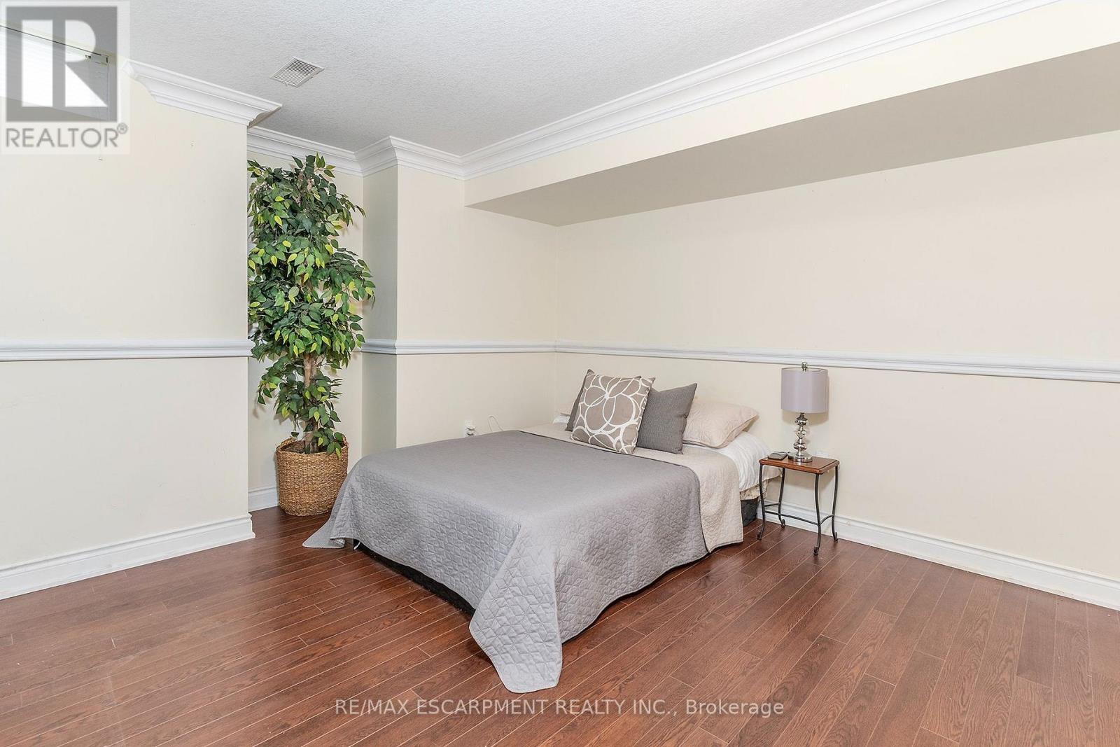 151 Moore Crescent, Hamilton, Ontario  L9G 4Z9 - Photo 32 - X13769478